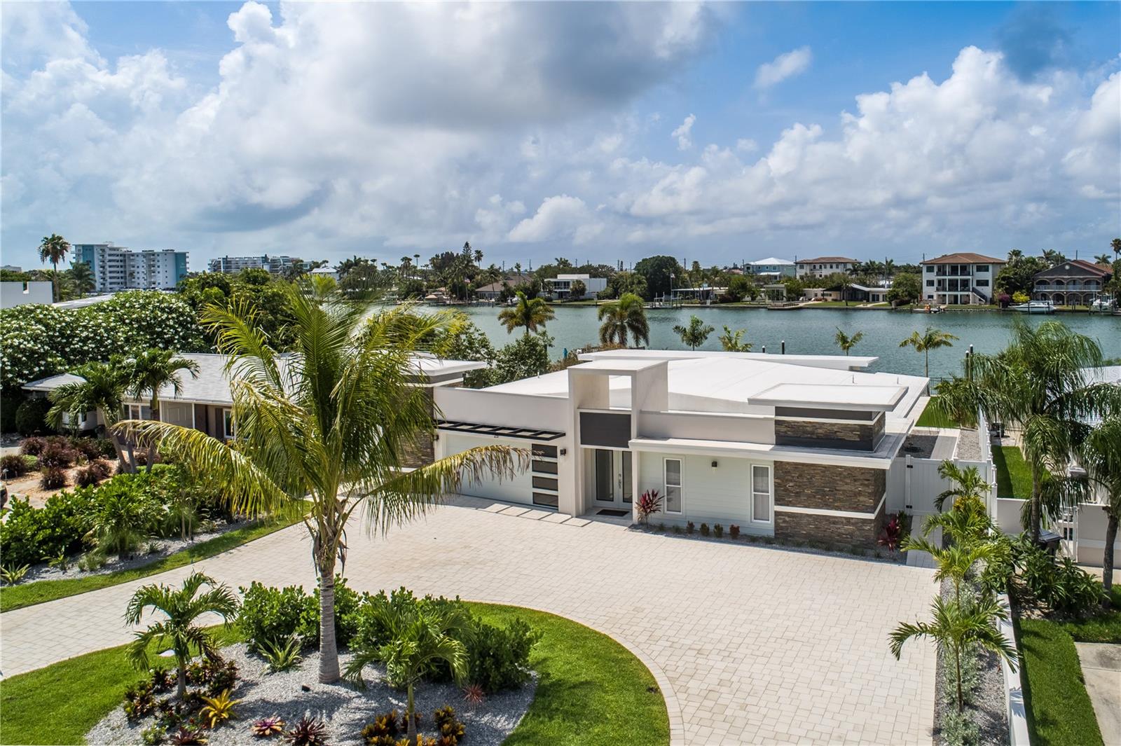 PARADISE ISLAND 1ST ADD - Residential