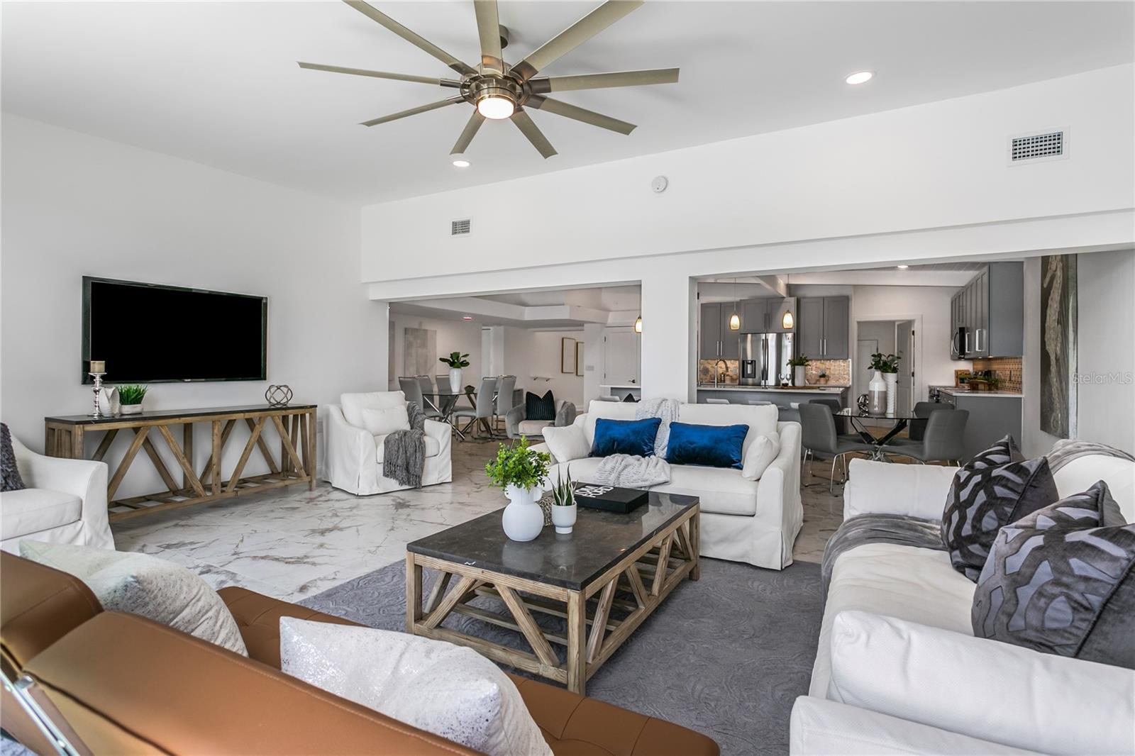 PARADISE ISLAND 1ST ADD - Residential