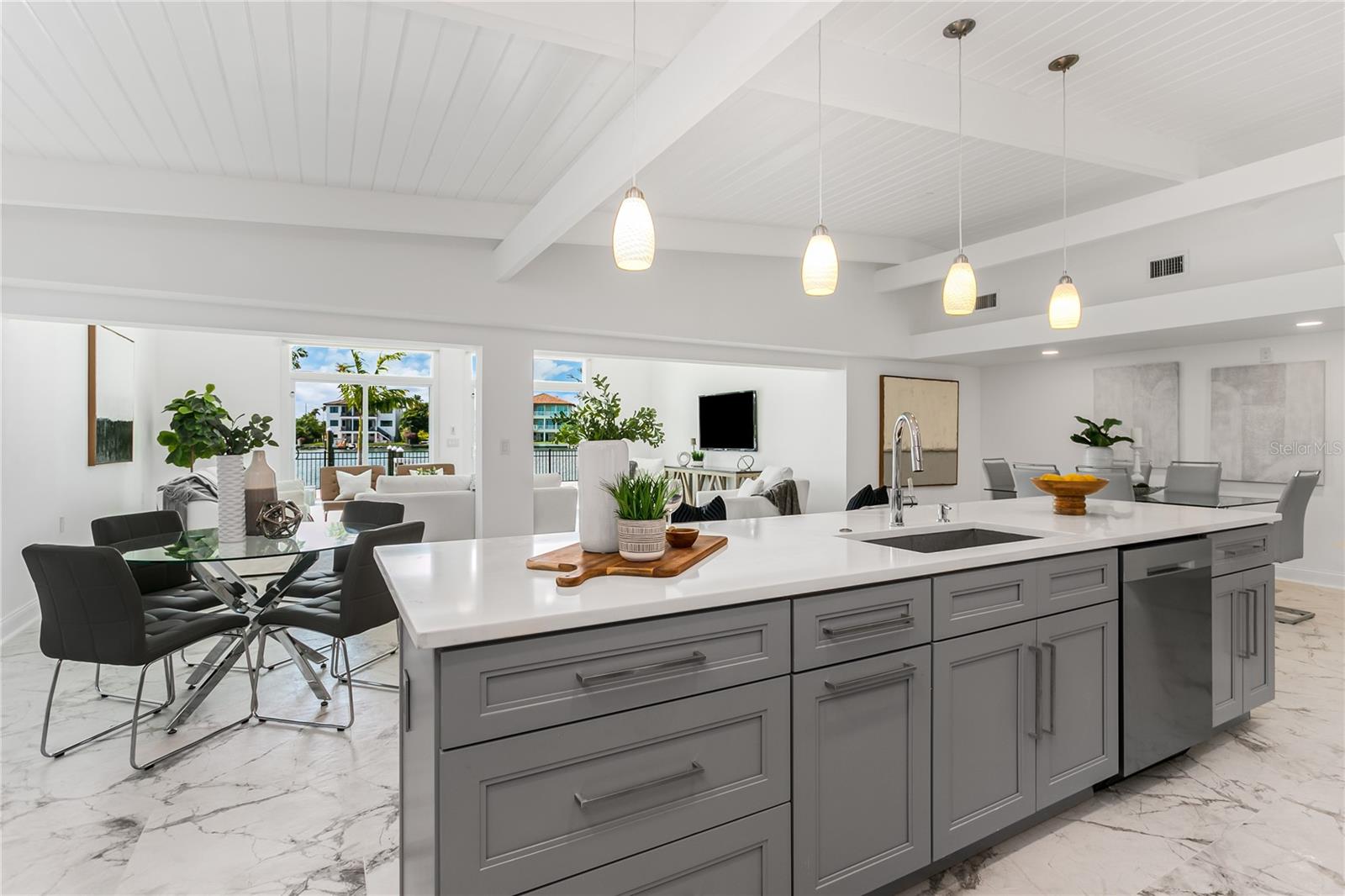 PARADISE ISLAND 1ST ADD - Residential