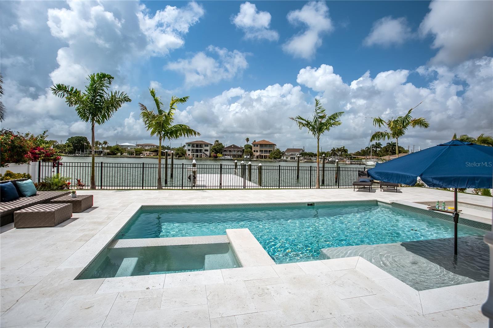 PARADISE ISLAND 1ST ADD - Residential