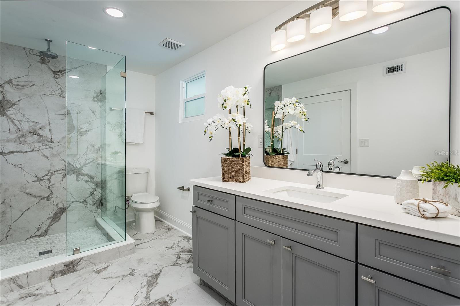 PARADISE ISLAND 1ST ADD - Residential