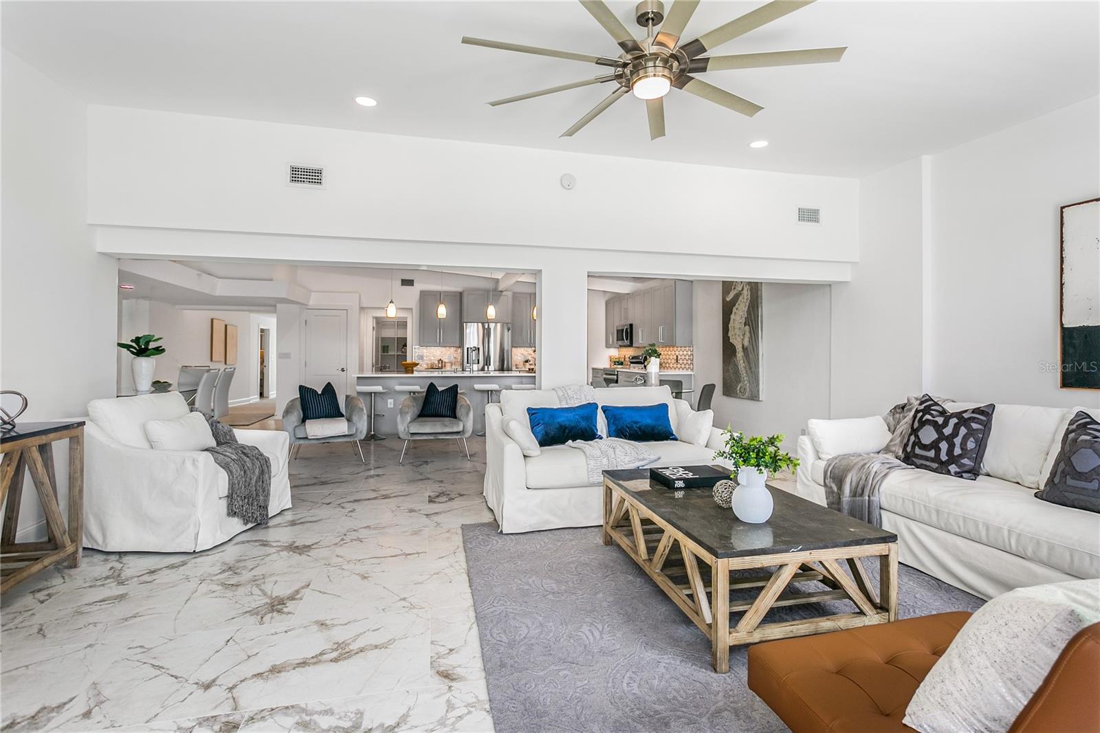 PARADISE ISLAND 1ST ADD - Residential