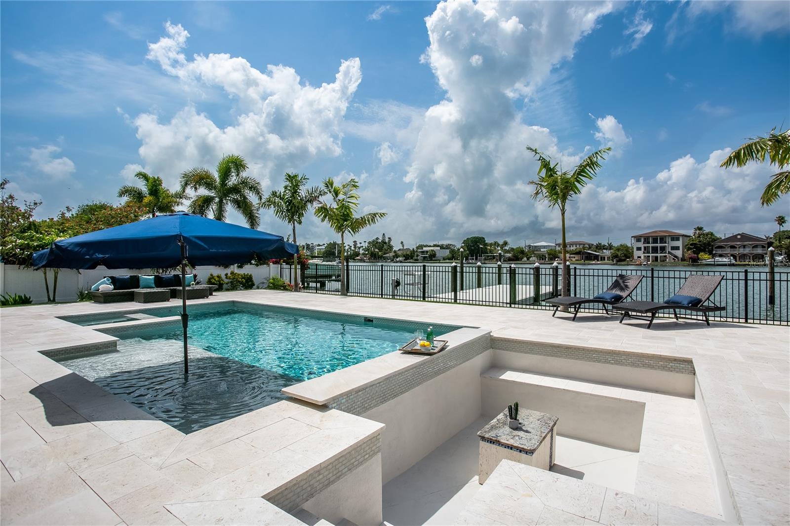 PARADISE ISLAND 1ST ADD - Residential