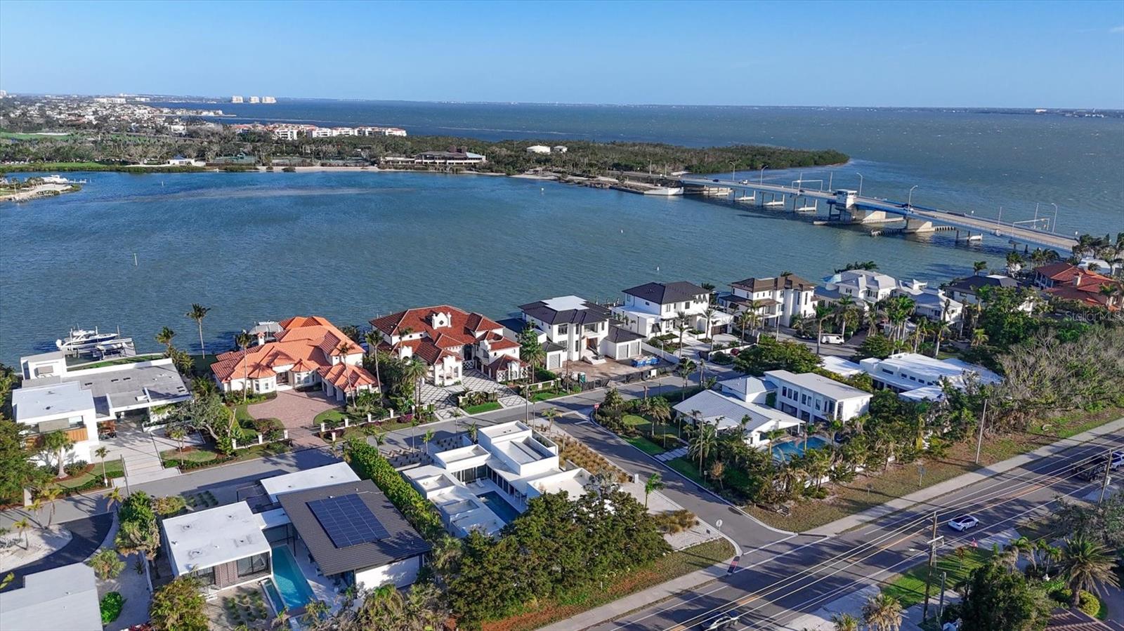 LIDO SHORES - Residential