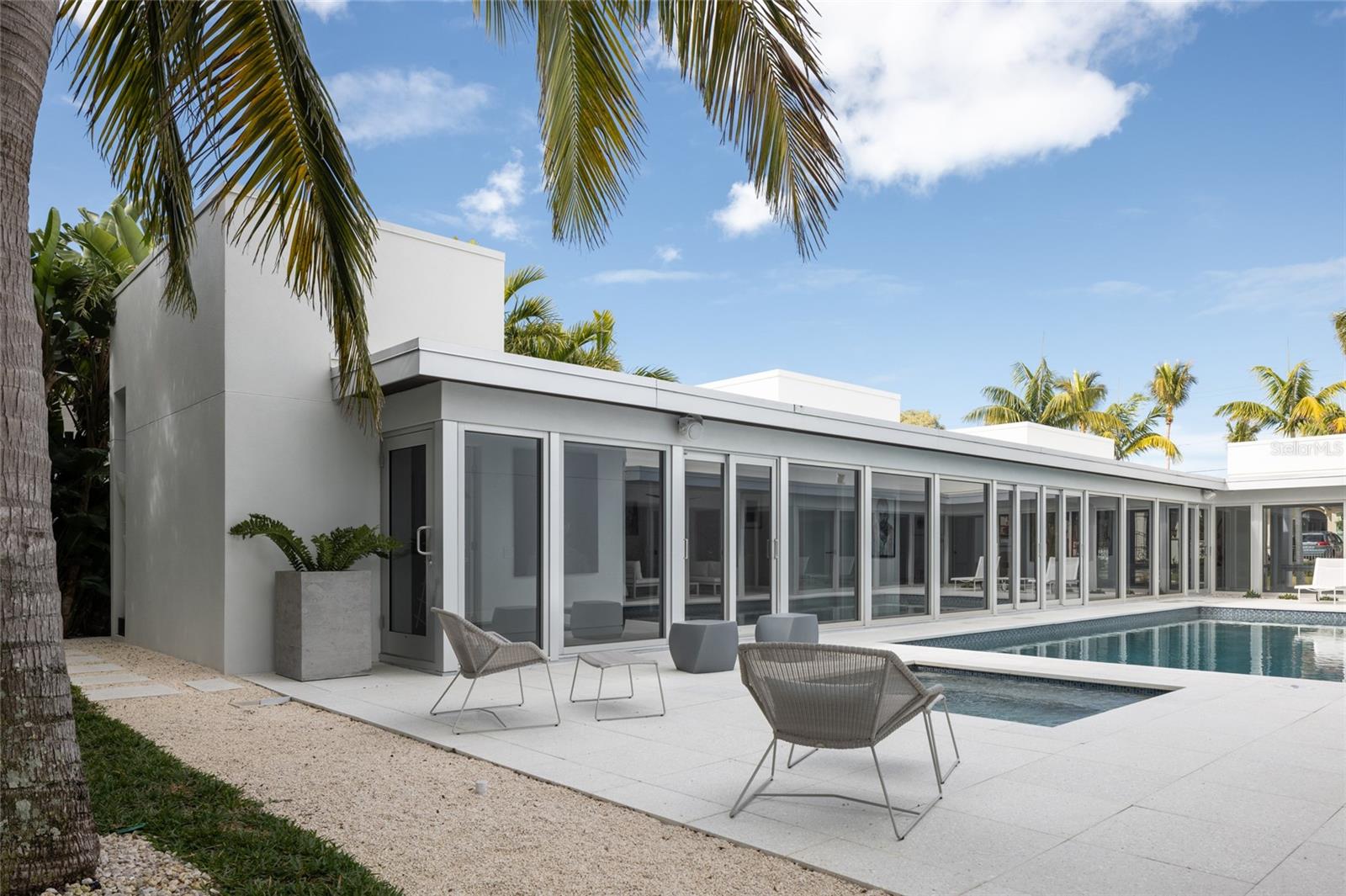LIDO SHORES - Residential