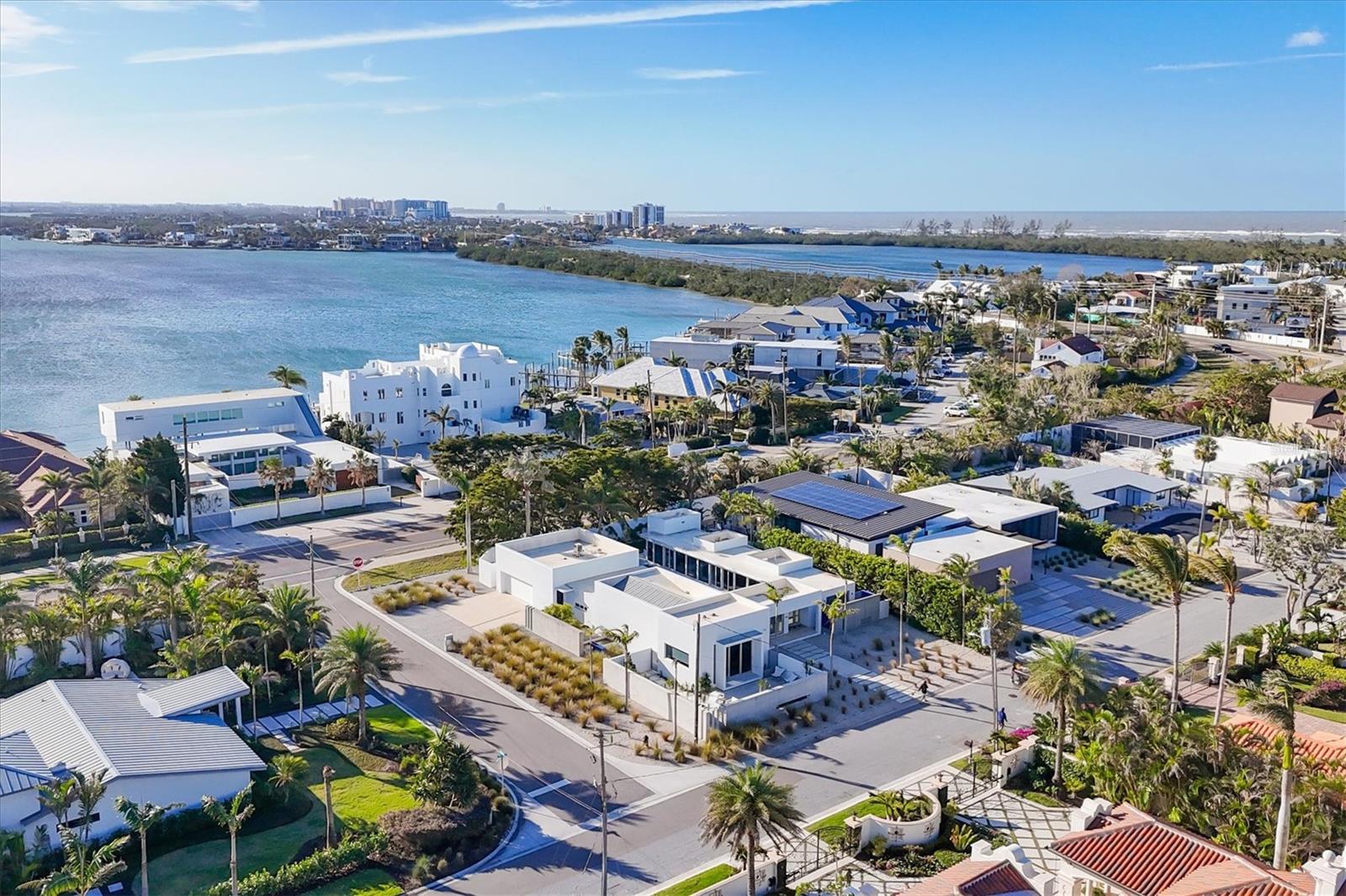 LIDO SHORES - Residential