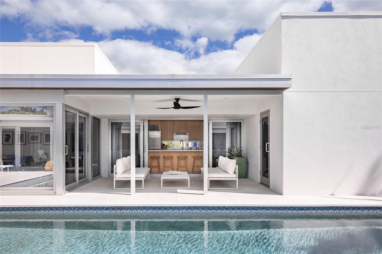 LIDO SHORES - Residential