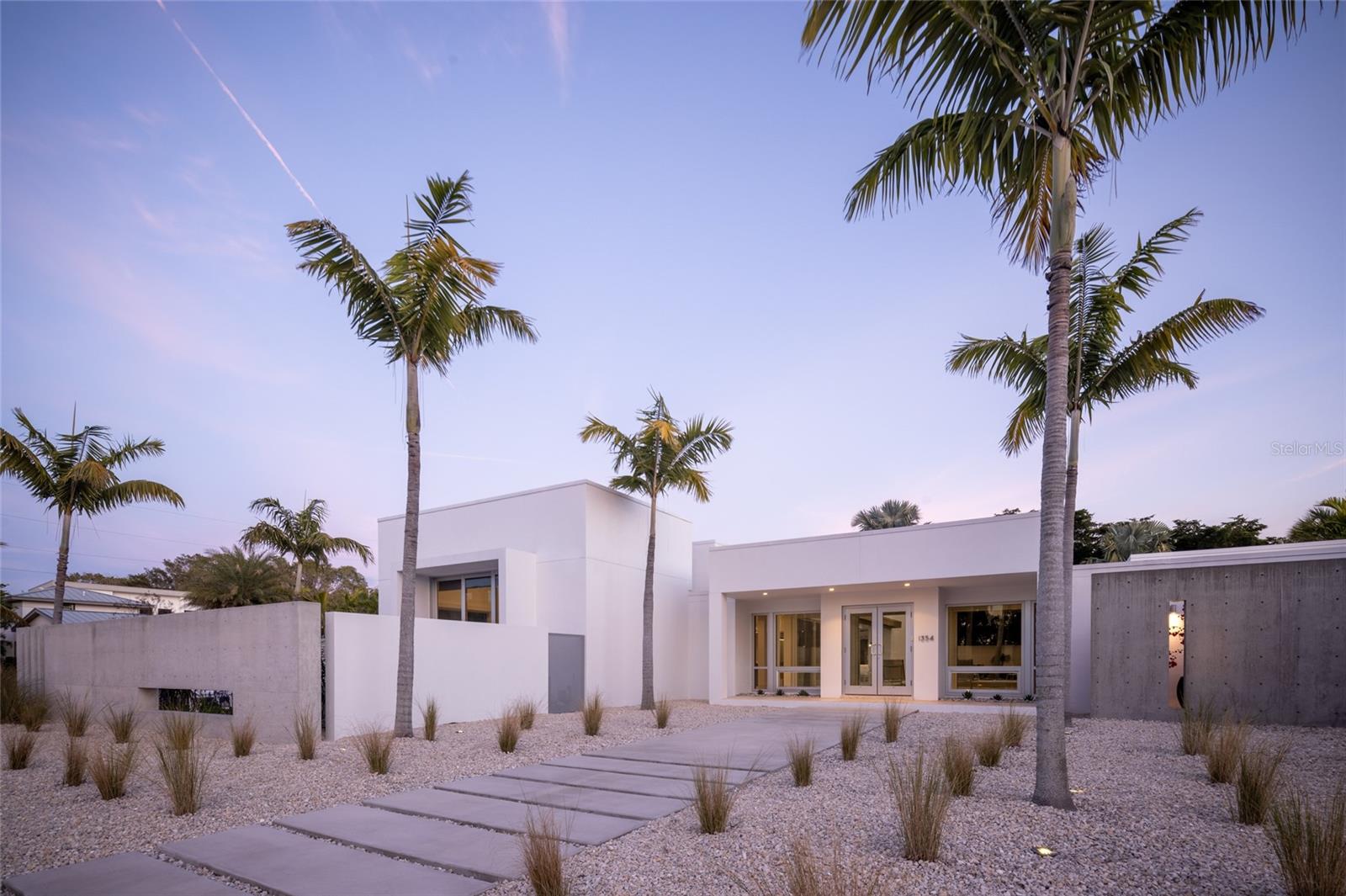 LIDO SHORES - Residential