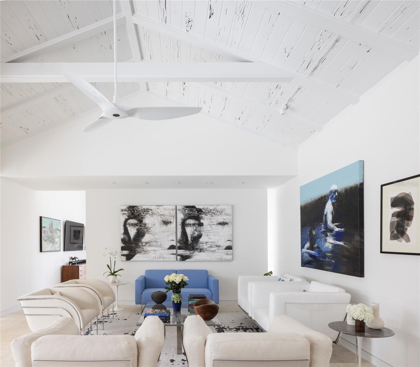 LIDO SHORES - Residential