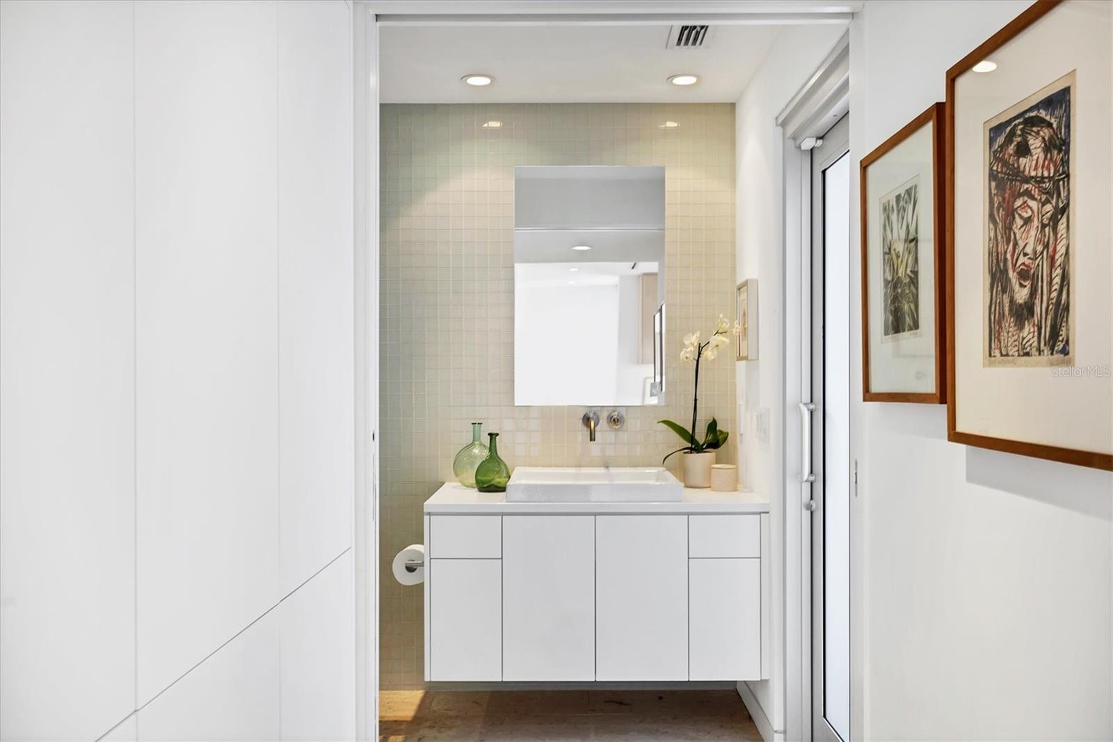 LIDO SHORES - Residential