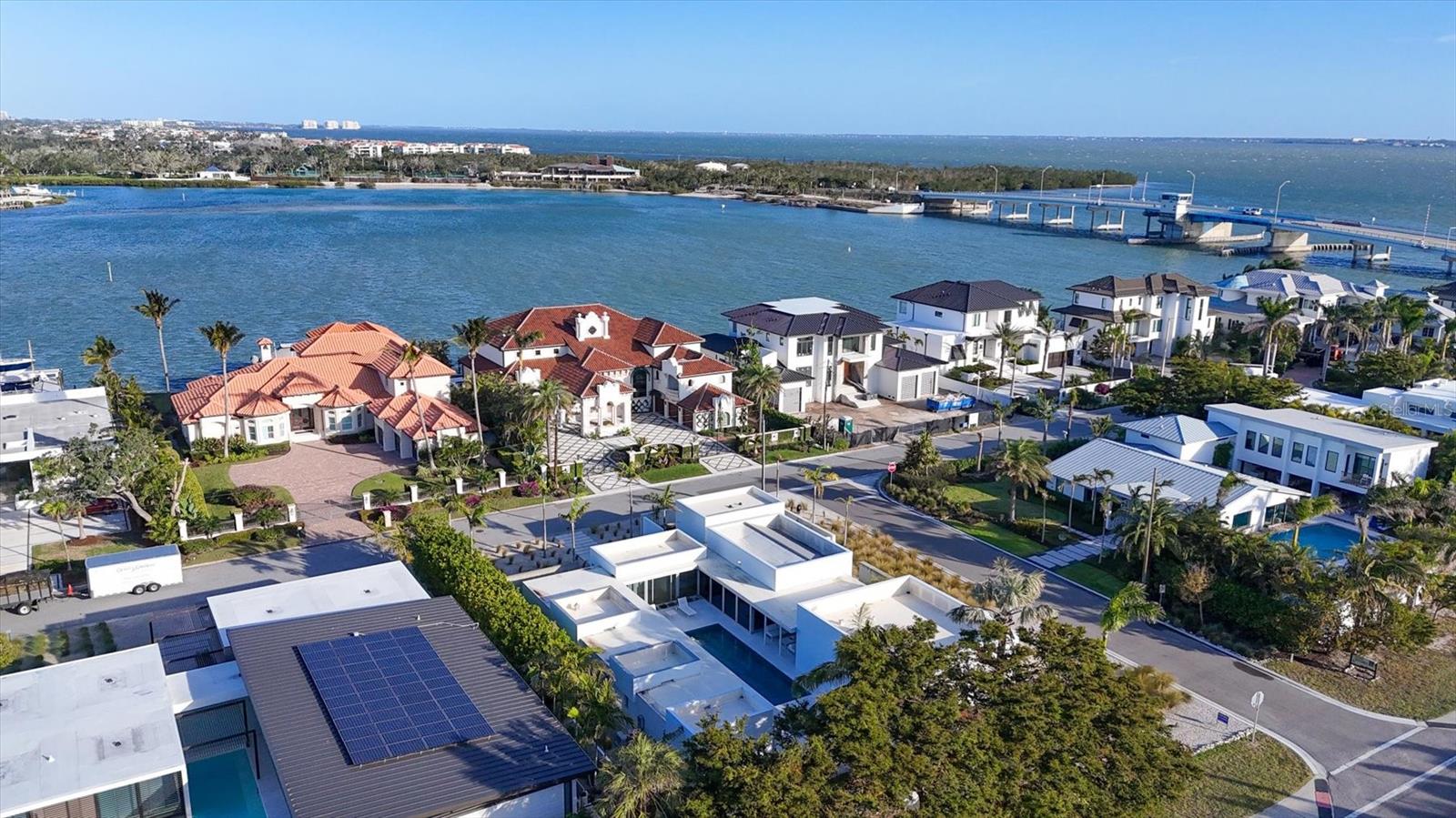 LIDO SHORES - Residential