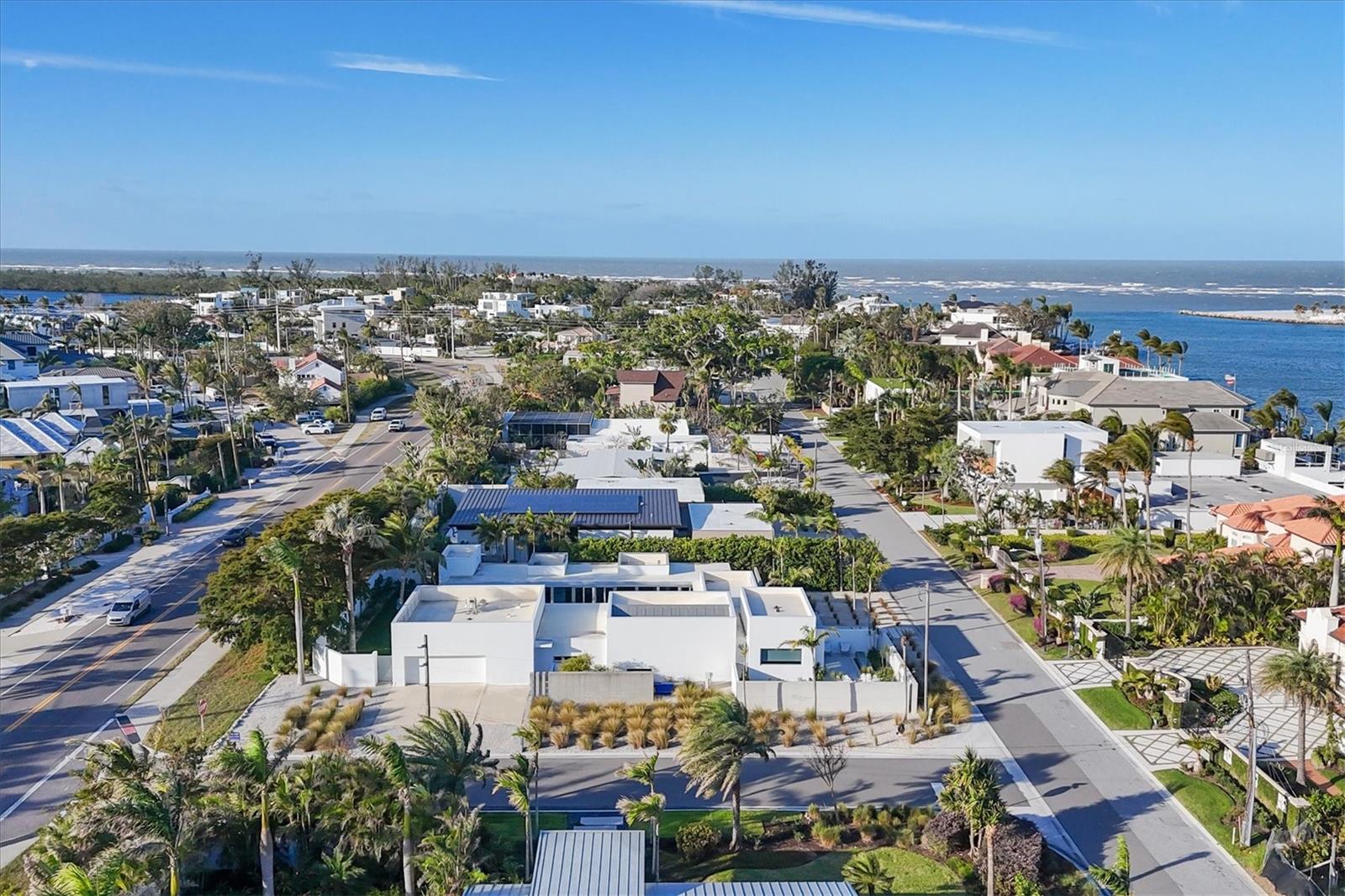 LIDO SHORES - Residential