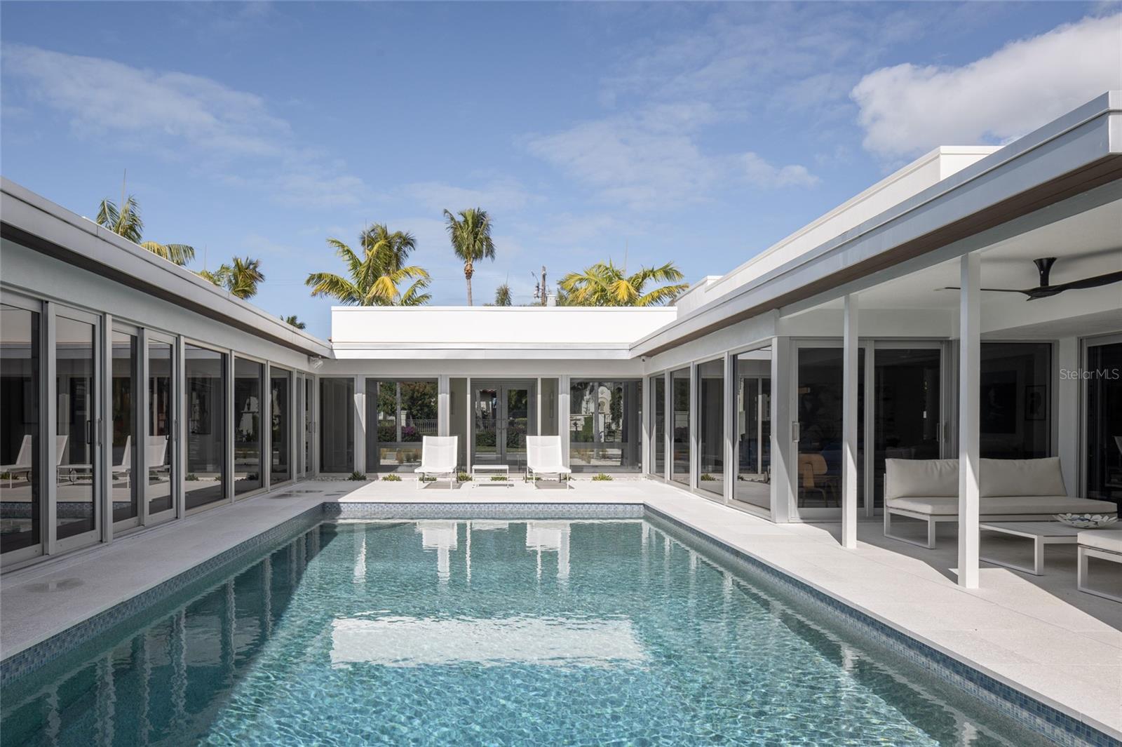 LIDO SHORES - Residential