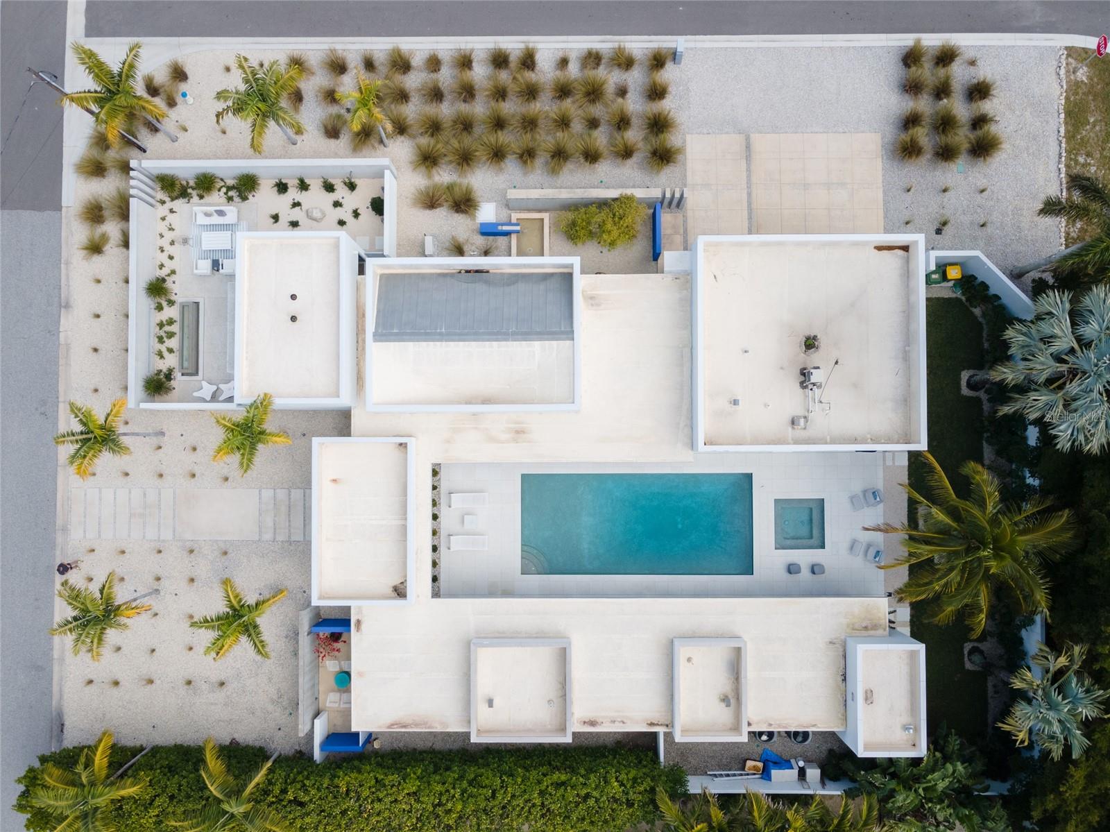 LIDO SHORES - Residential