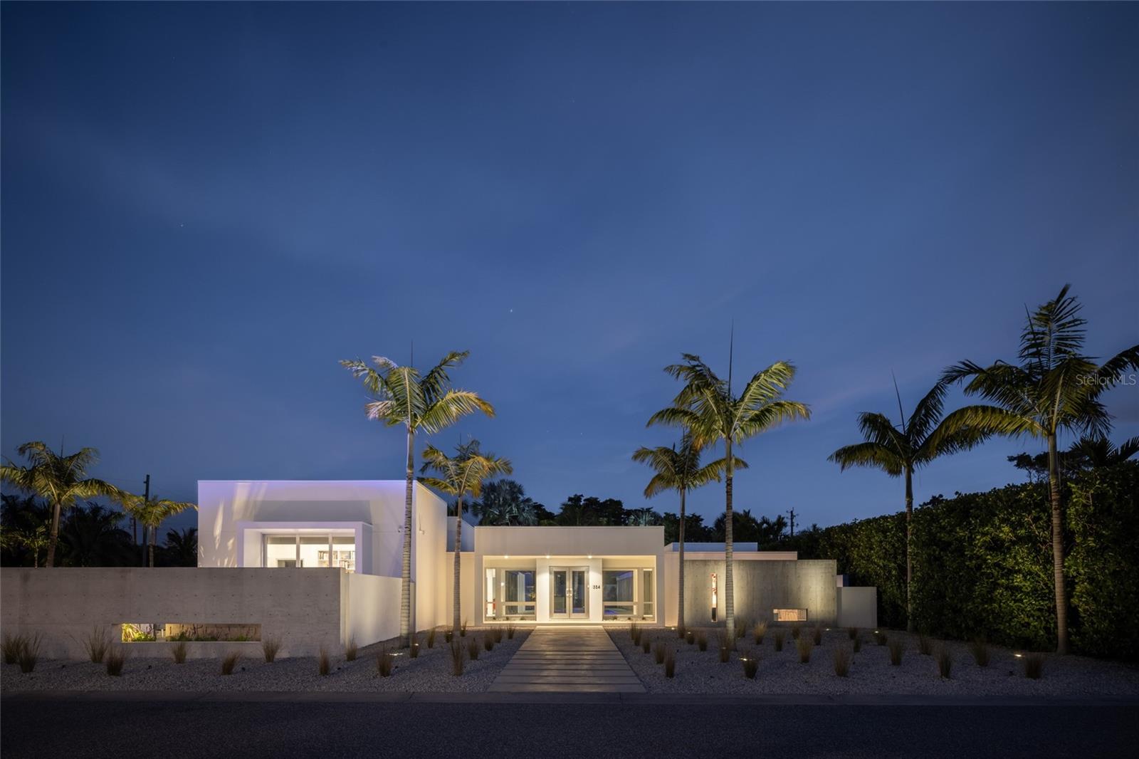 LIDO SHORES - Residential