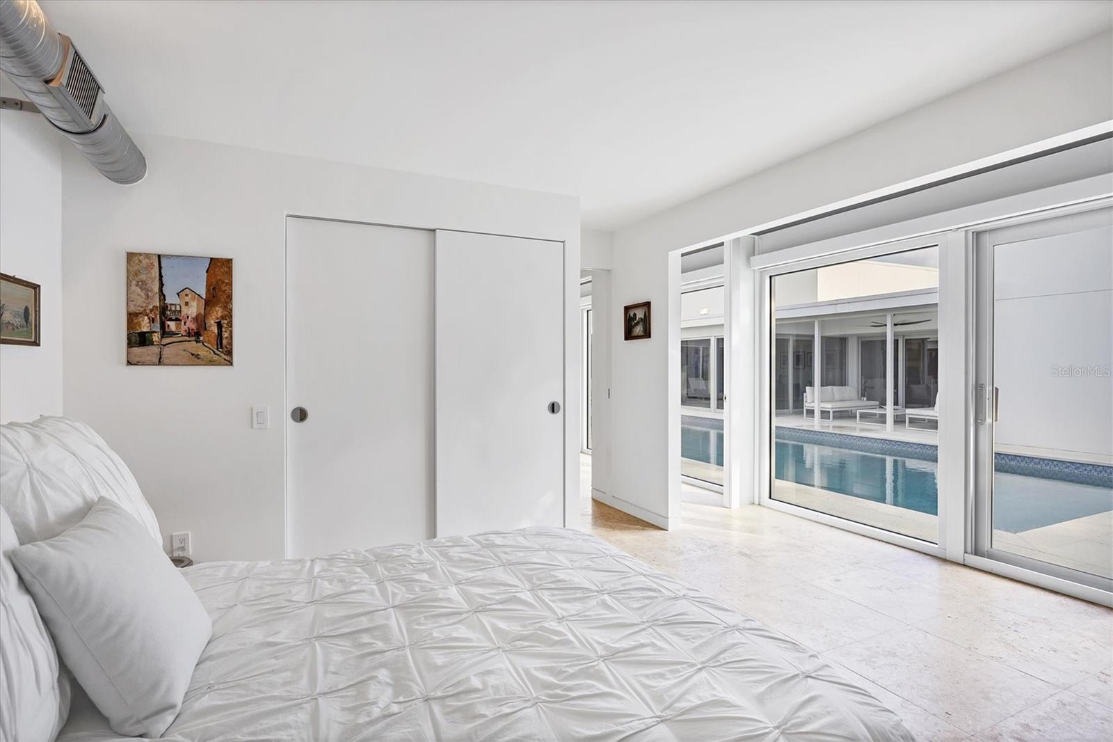 LIDO SHORES - Residential