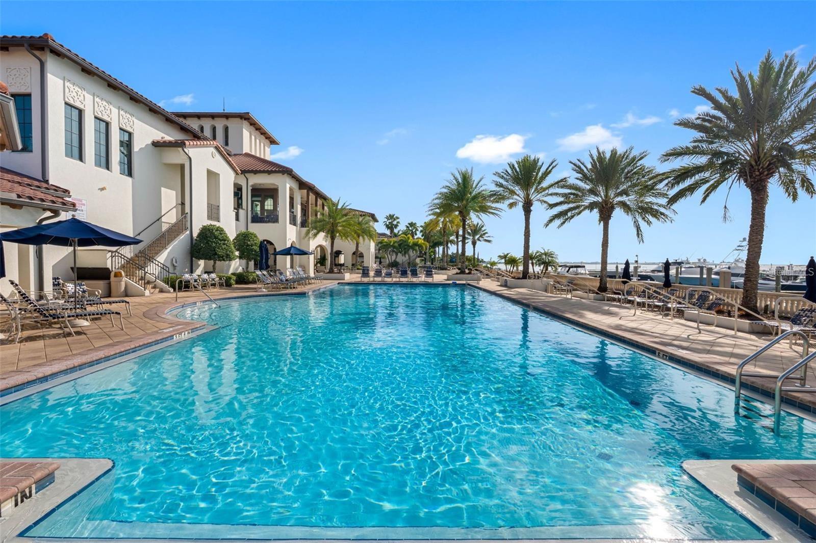 WESTSHORE YACHT CLUB TWNHMS - Residential