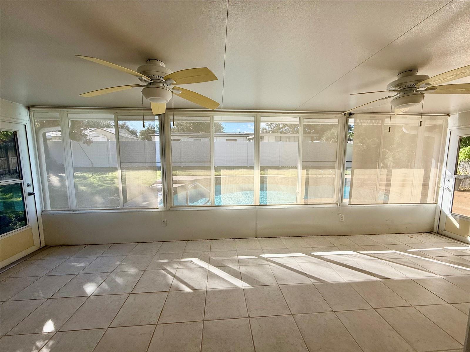 COLLEGE GREEN ESTATES - Residential