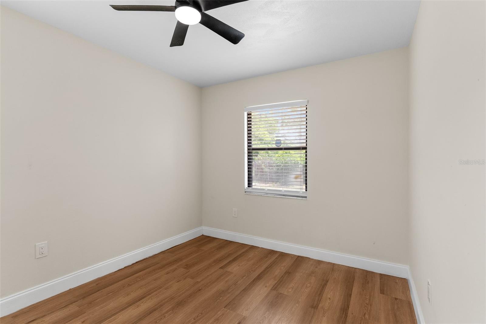 ROBINSWOOD HEIGHTS 4TH ADD - Residential