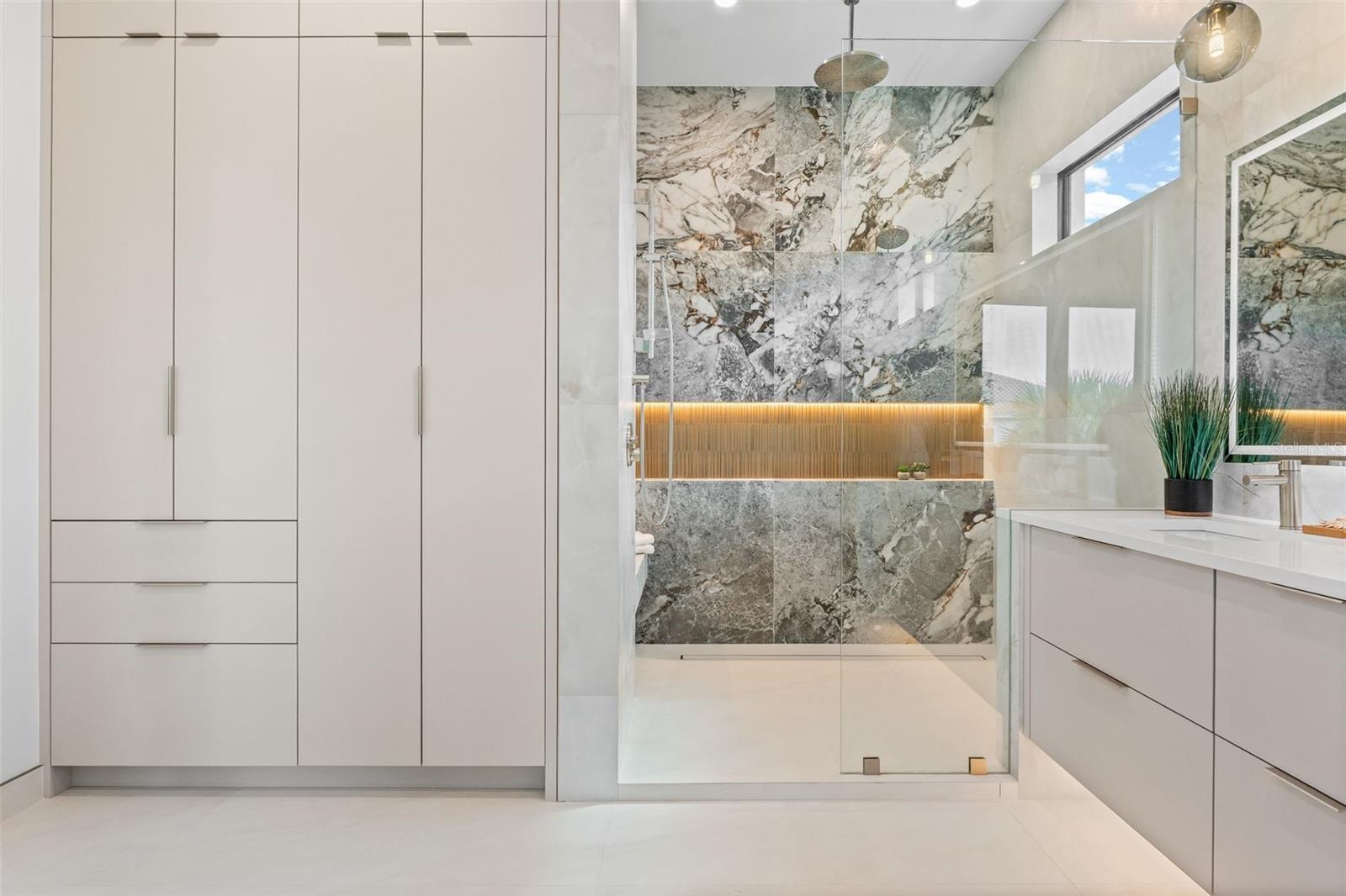 BAYVIEW - Residential