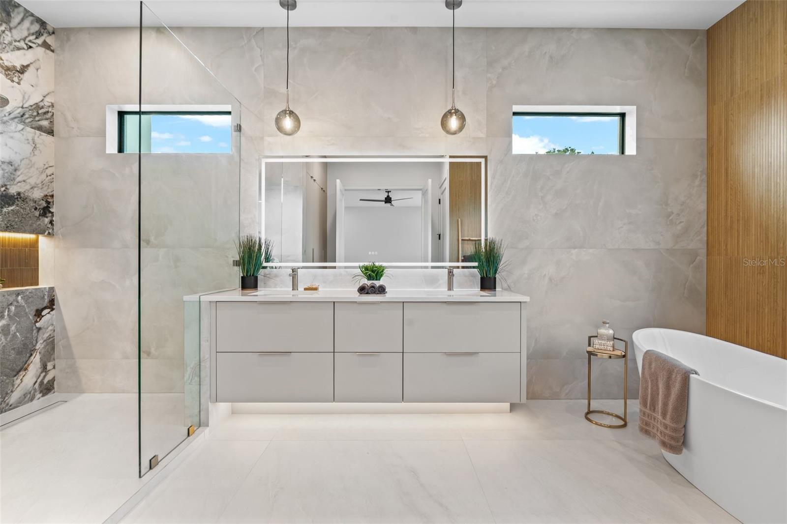 BAYVIEW - Residential