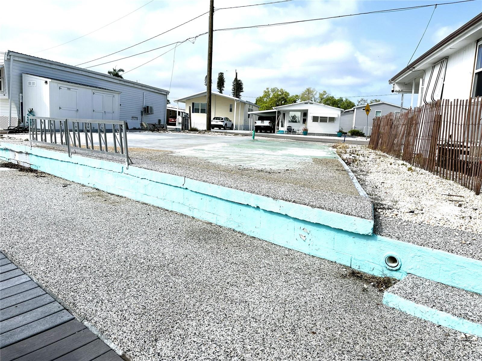 TRAILER ESTATES FIRST ADD - Land