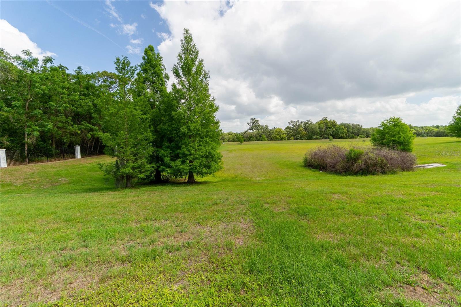 SILVER OAK PH 1 - Residential