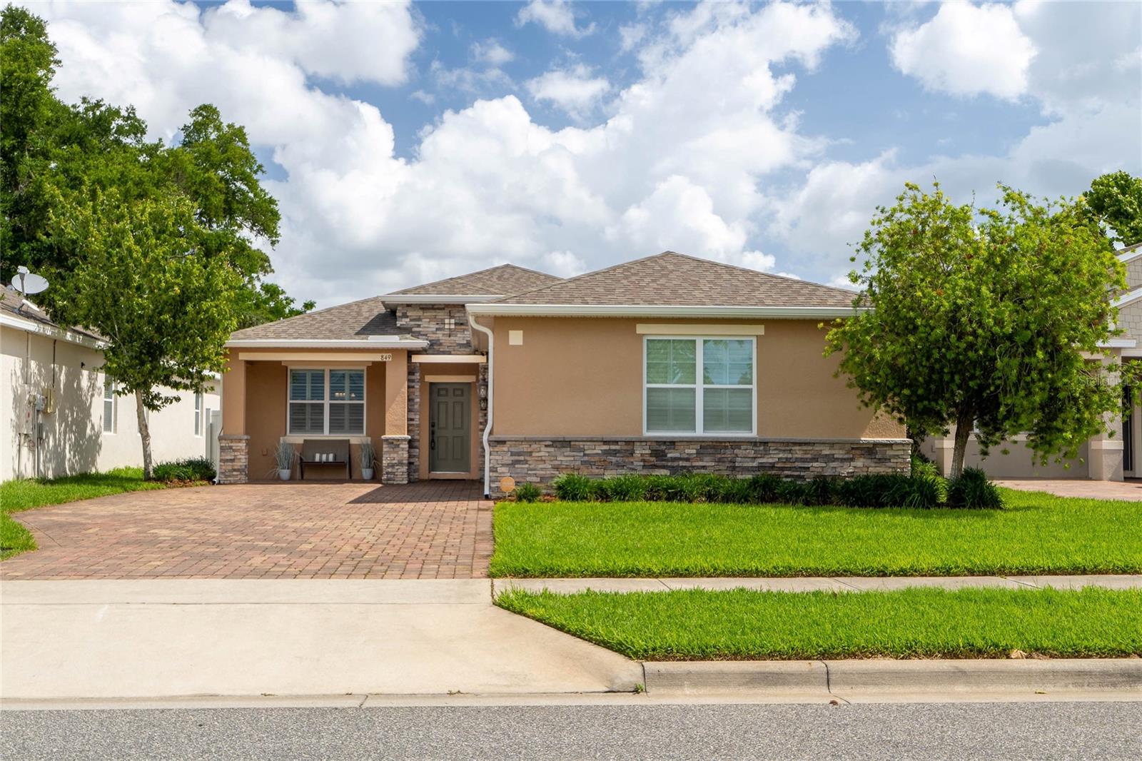 SILVER OAK PH 1 - Residential