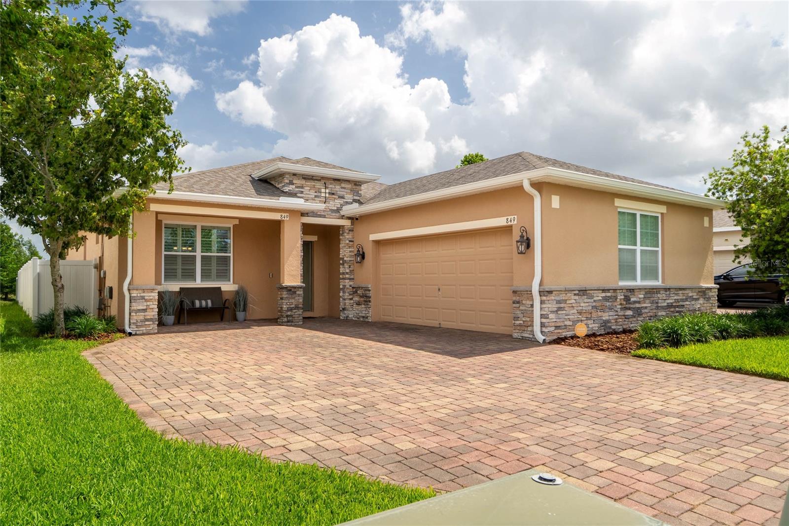 SILVER OAK PH 1 - Residential