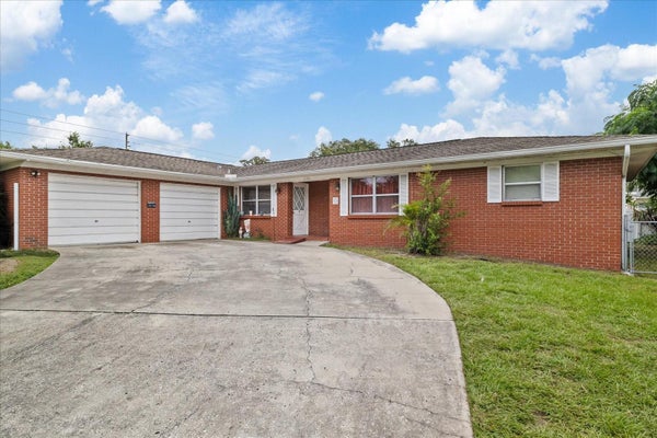 11231 126TH AVE, LARGO, FL 33778 - Image 28d7ae6d8d8d3efb3bbe3eab7222edd9/3523818939
