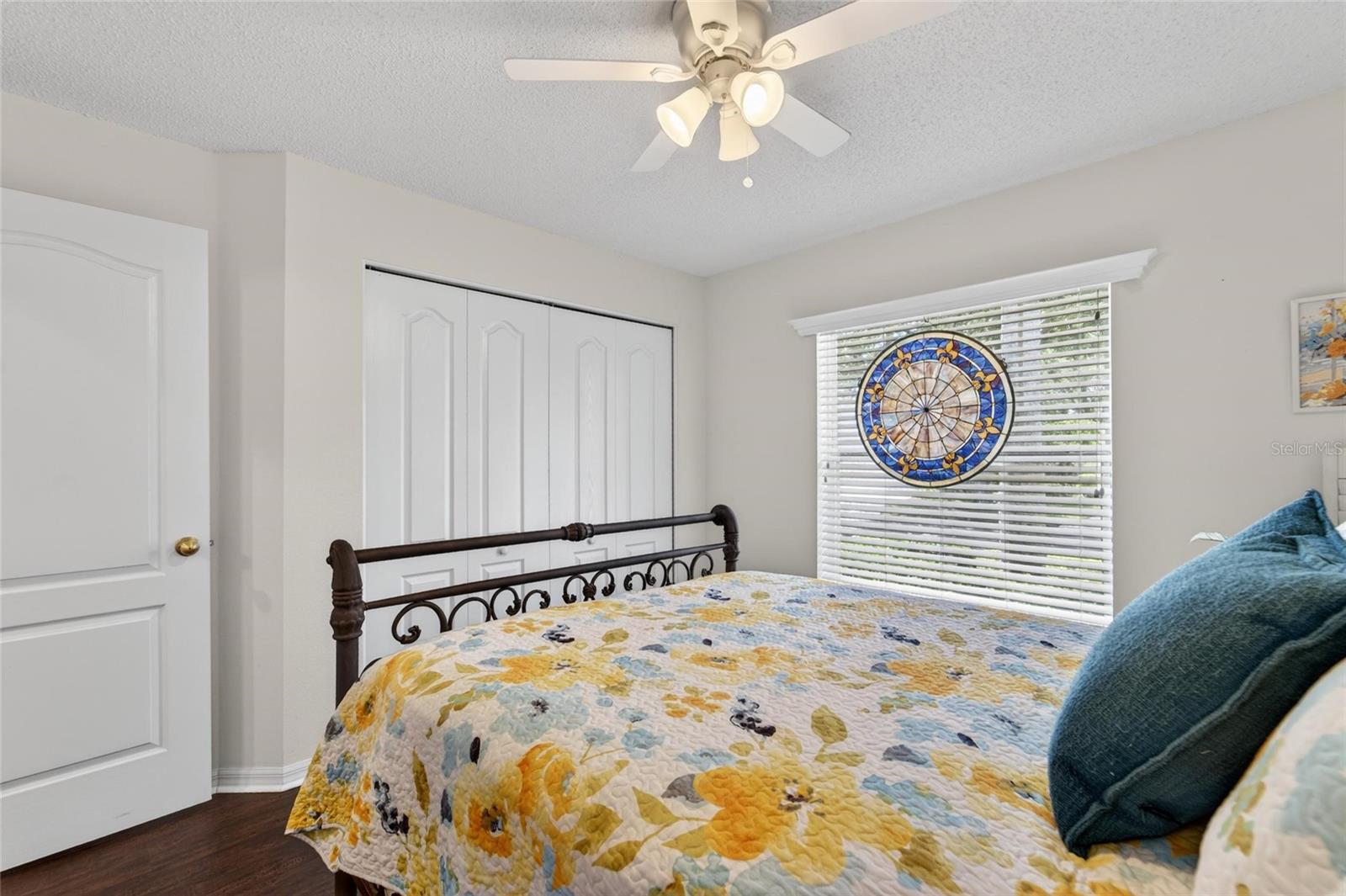 BROOKFIELD CONDO - Residential