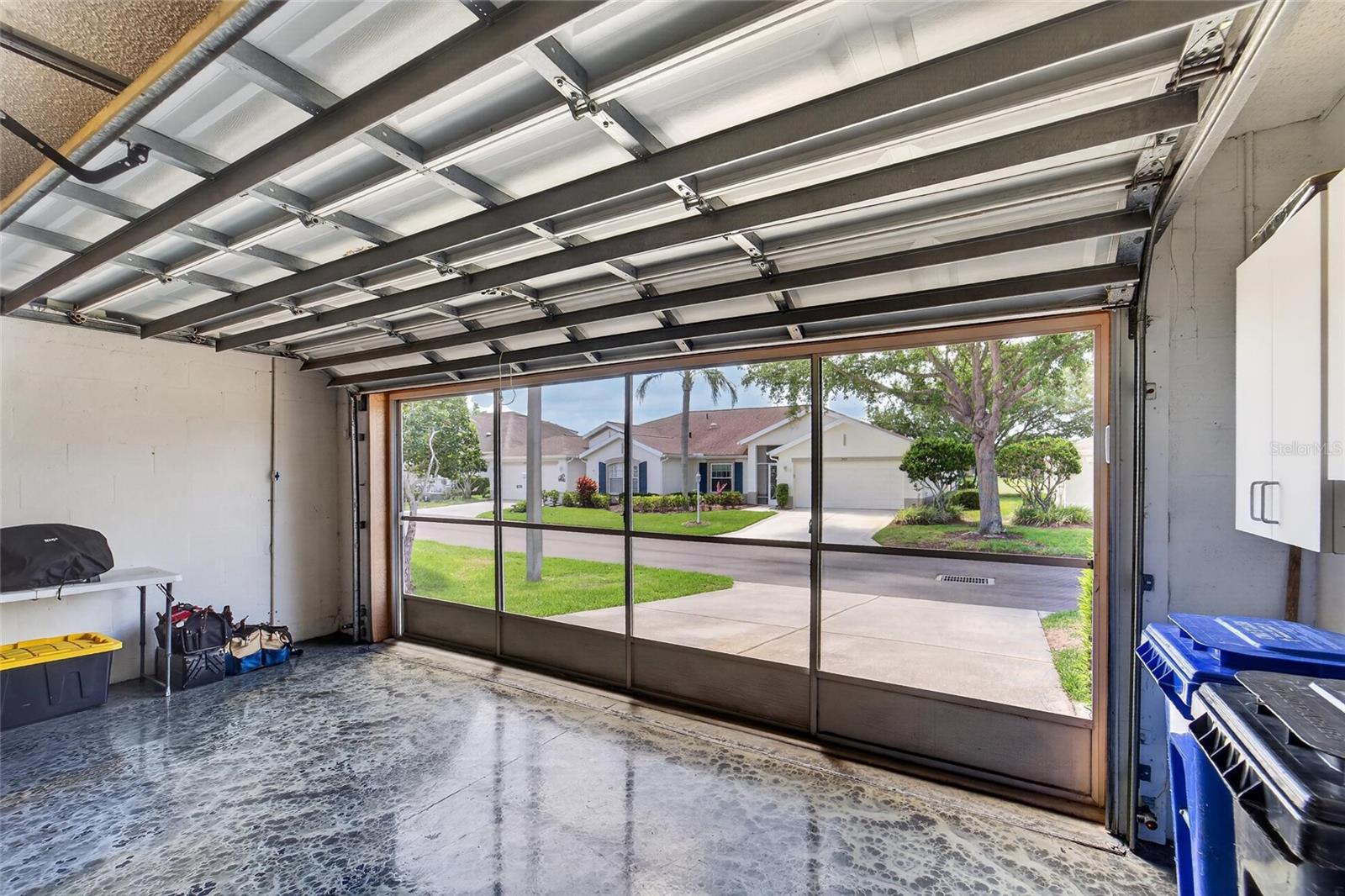 BROOKFIELD CONDO - Residential