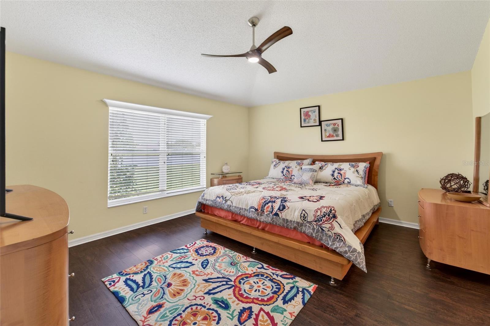 BROOKFIELD CONDO - Residential