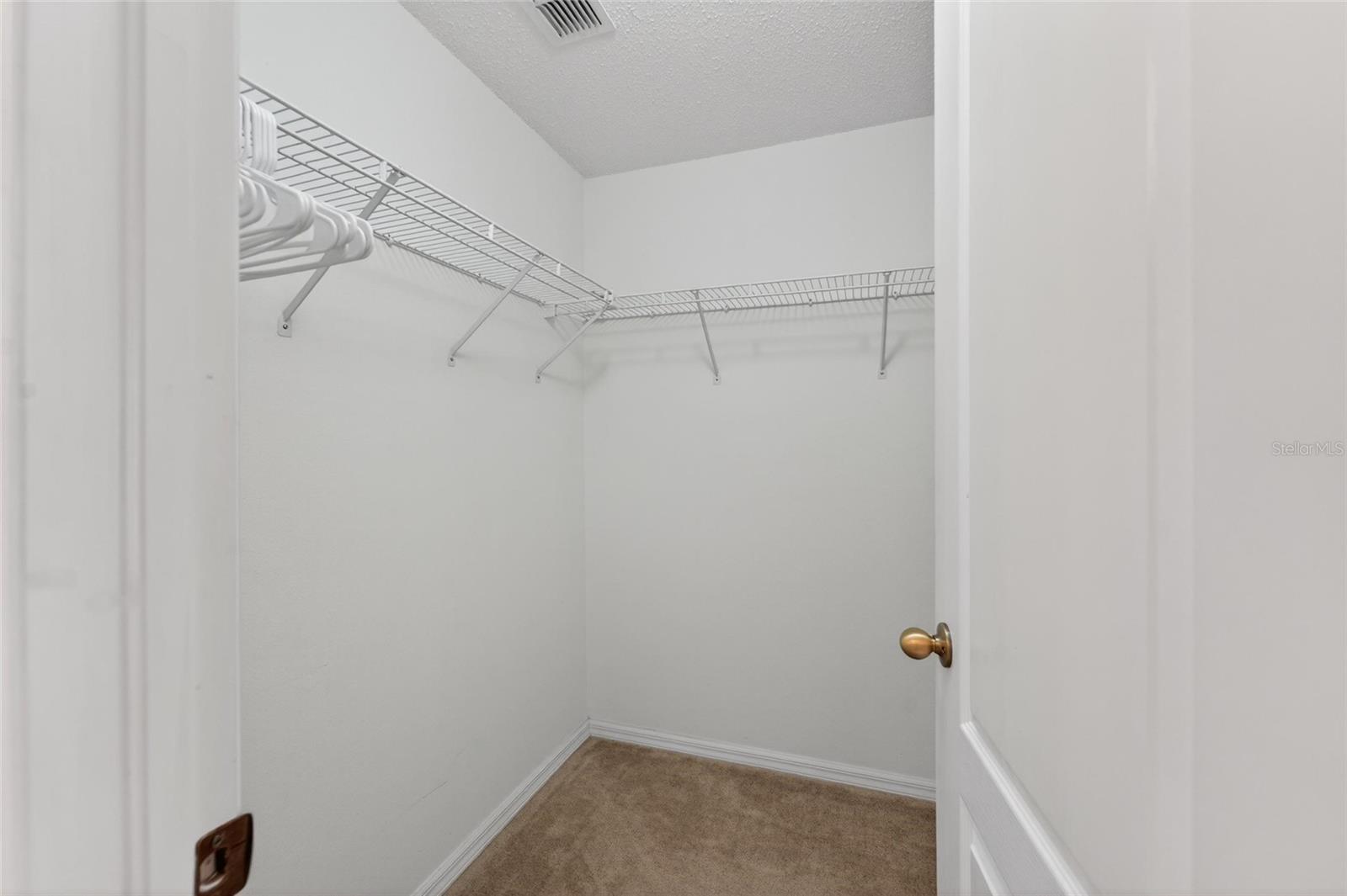 BROOKFIELD CONDO - Residential