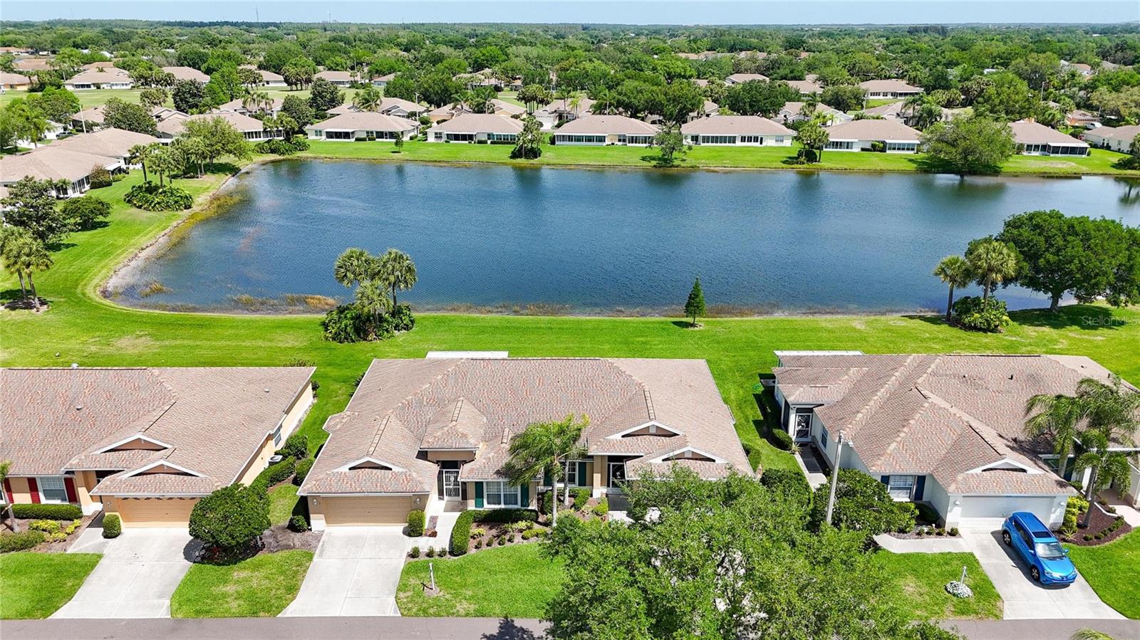 BROOKFIELD CONDO - Residential