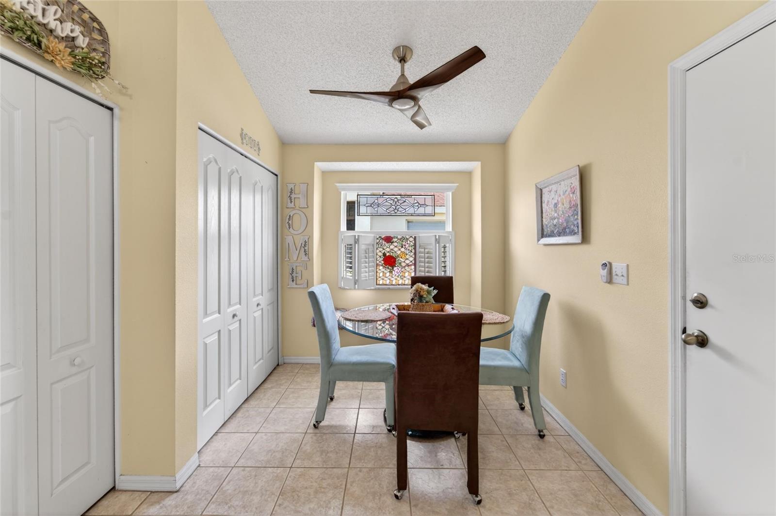 BROOKFIELD CONDO - Residential