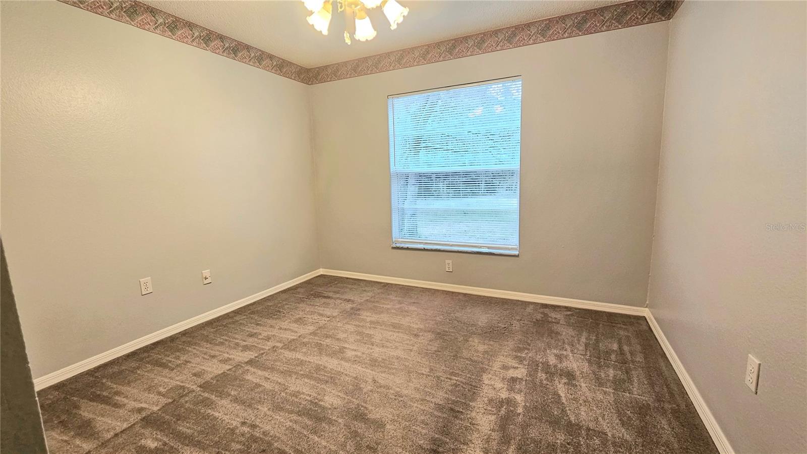 SPRING HILL - Residential Lease