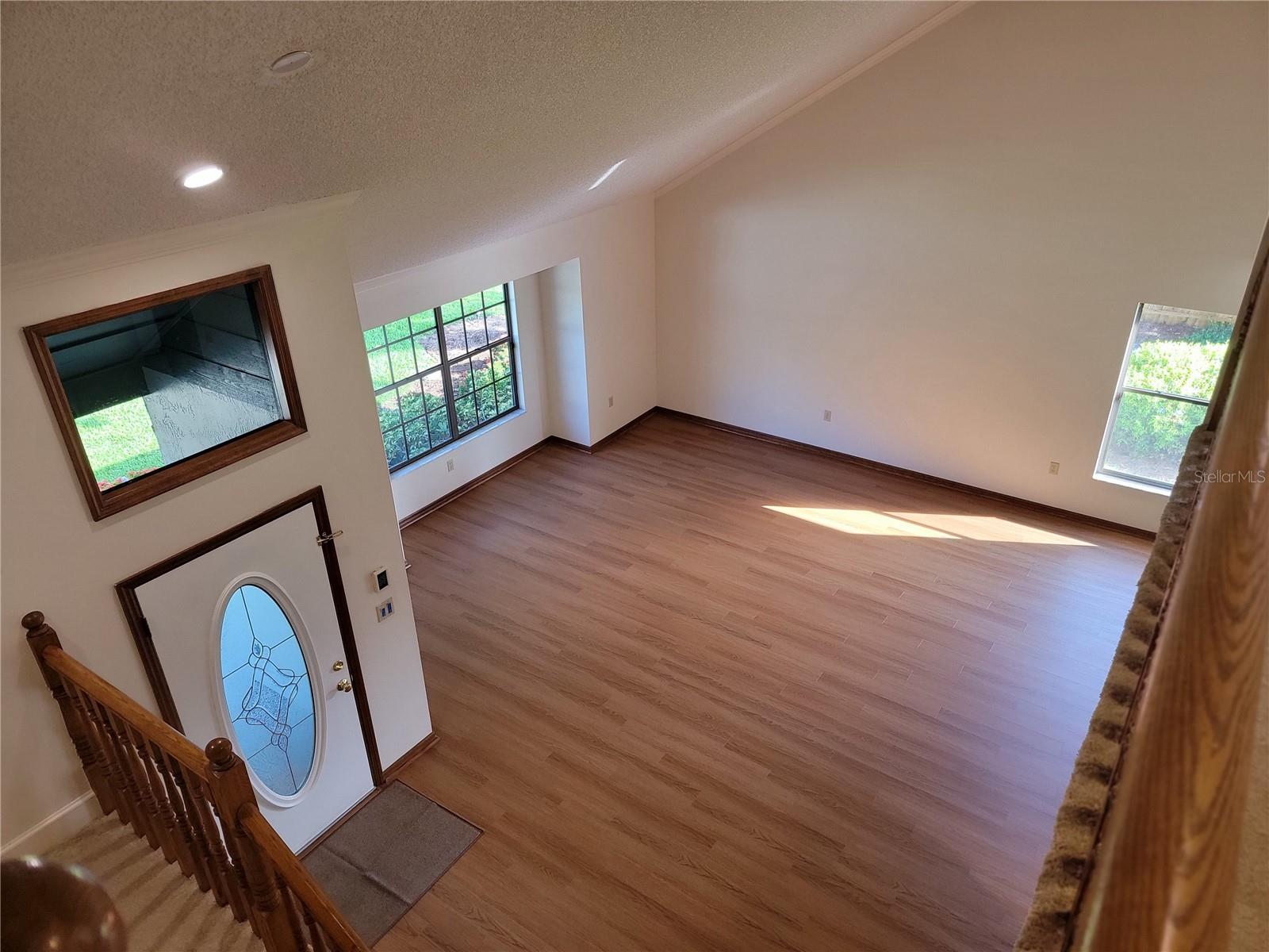 1842 PINNACLE DRIVE
