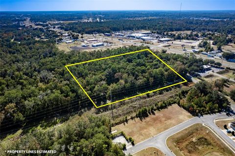 Tiny photo for 441 W Anthony Rd, Ocala, FL 34475 (MLS # OM653889)
