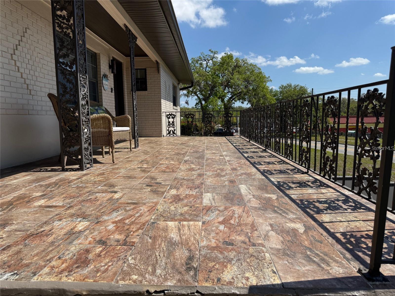5418 RIVERHILLS DRIVE