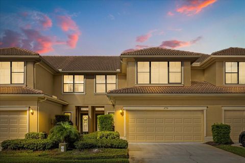 Photo of 4736 Swordfish Way, Palm Harbor, FL 34684 (MLS # OM709521)