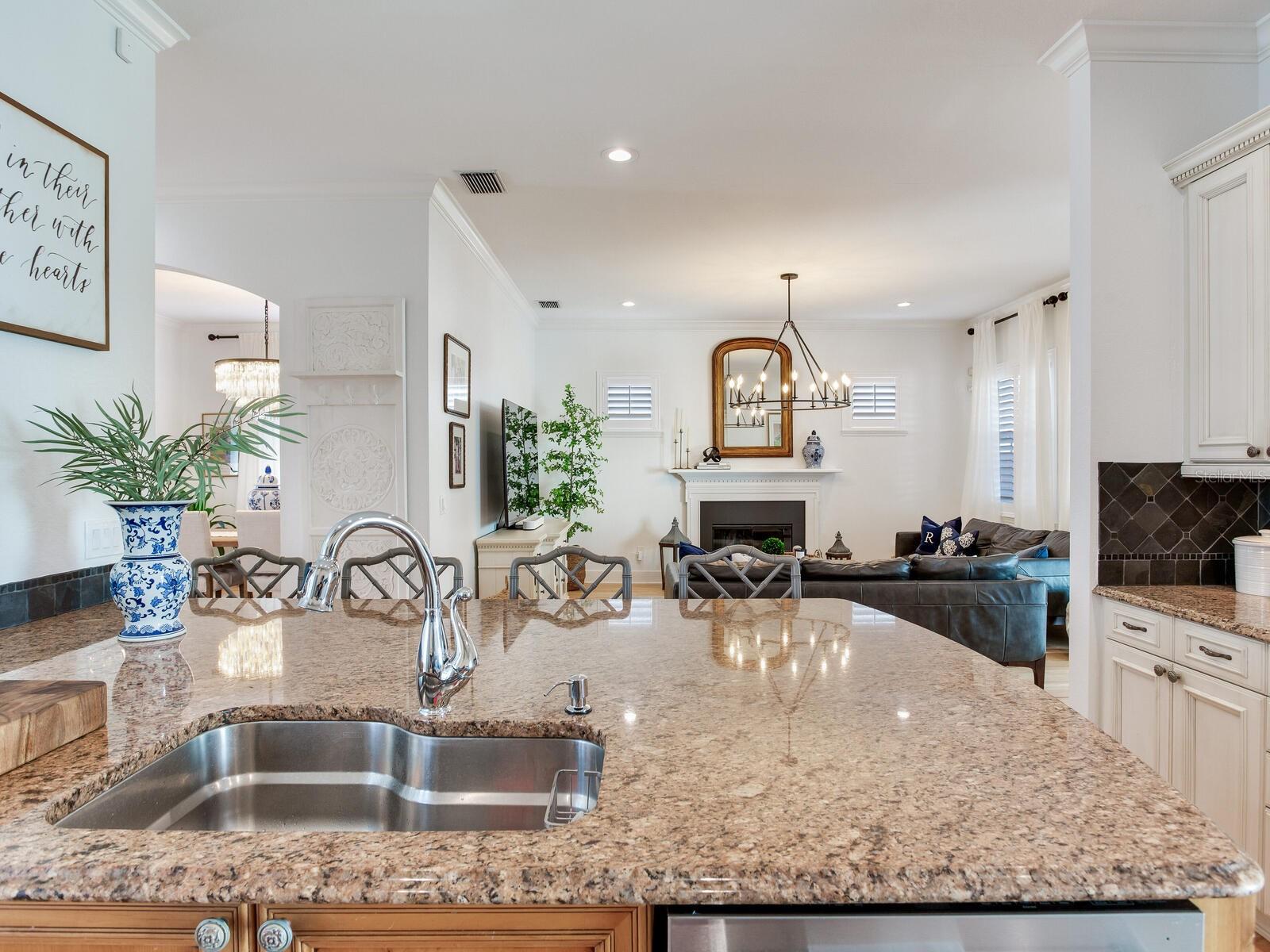 WEST VIRGINIA PLACE - Residential