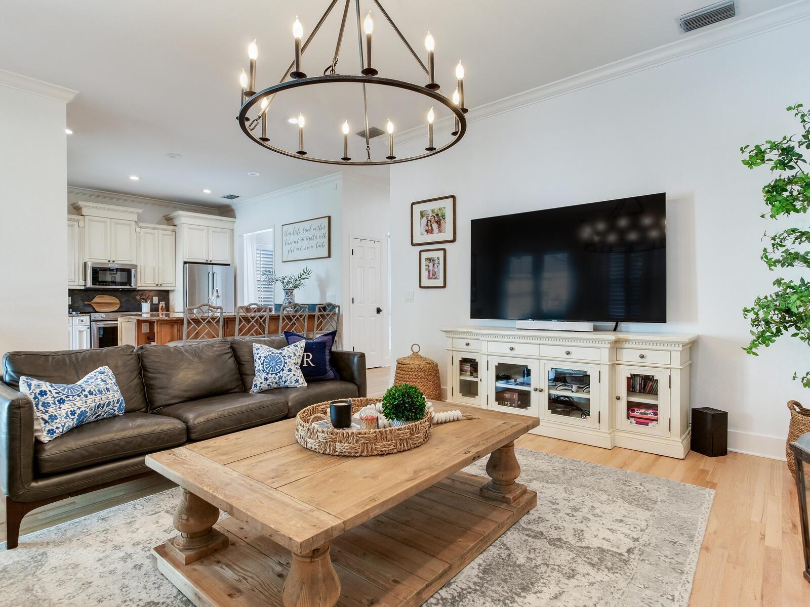 WEST VIRGINIA PLACE - Residential