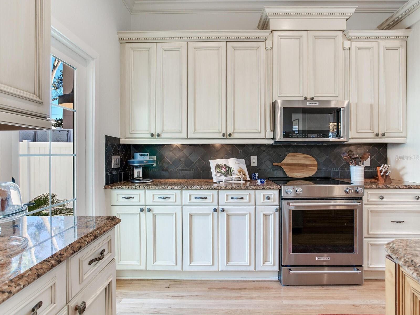 WEST VIRGINIA PLACE - Residential