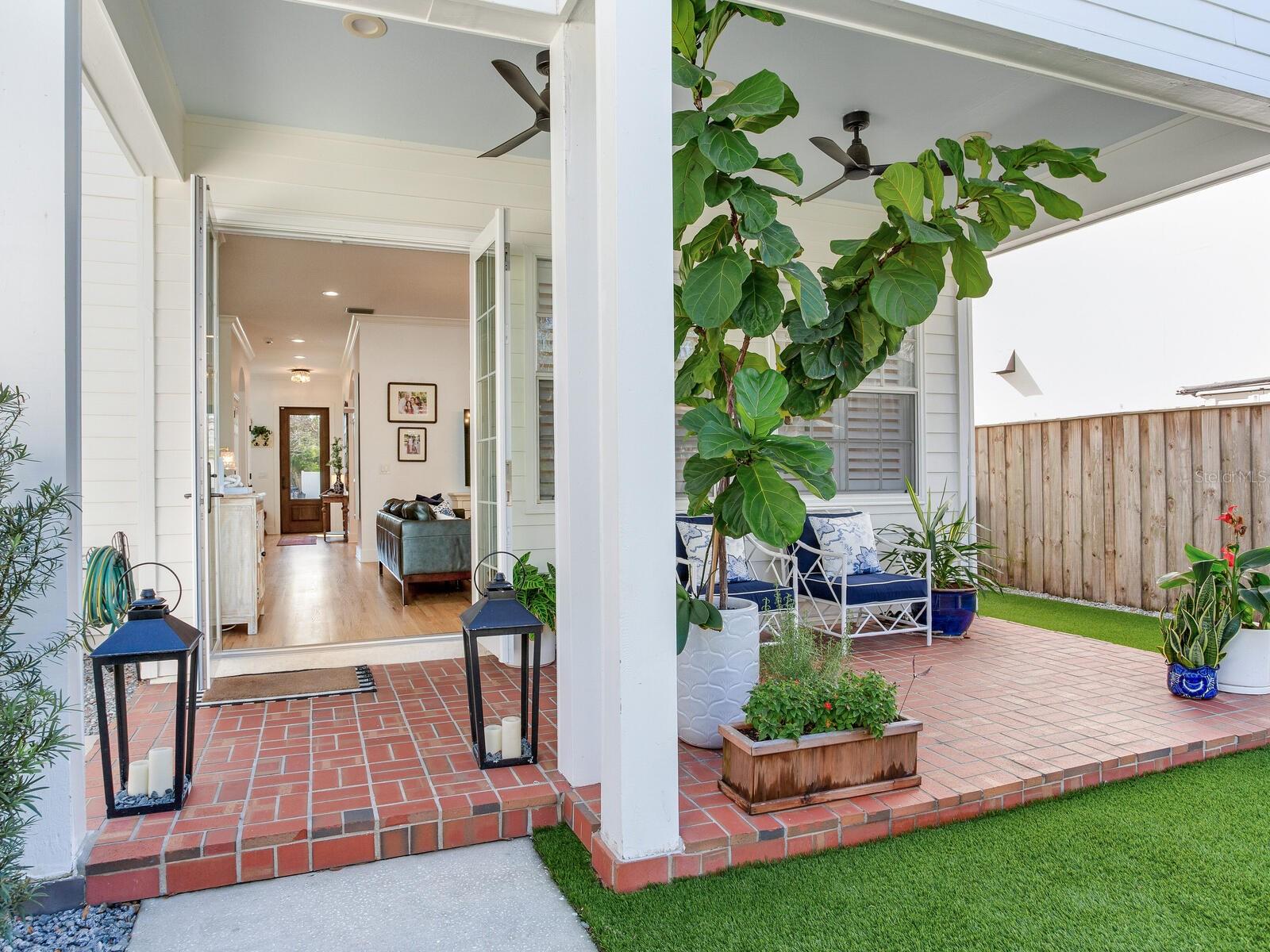 WEST VIRGINIA PLACE - Residential