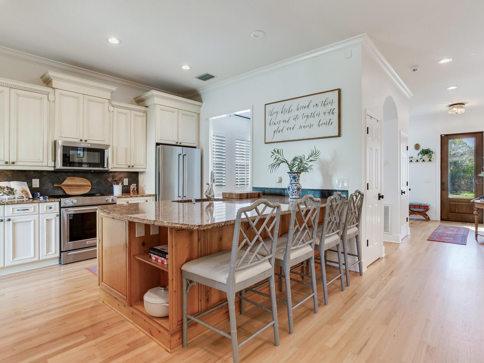 WEST VIRGINIA PLACE - Residential