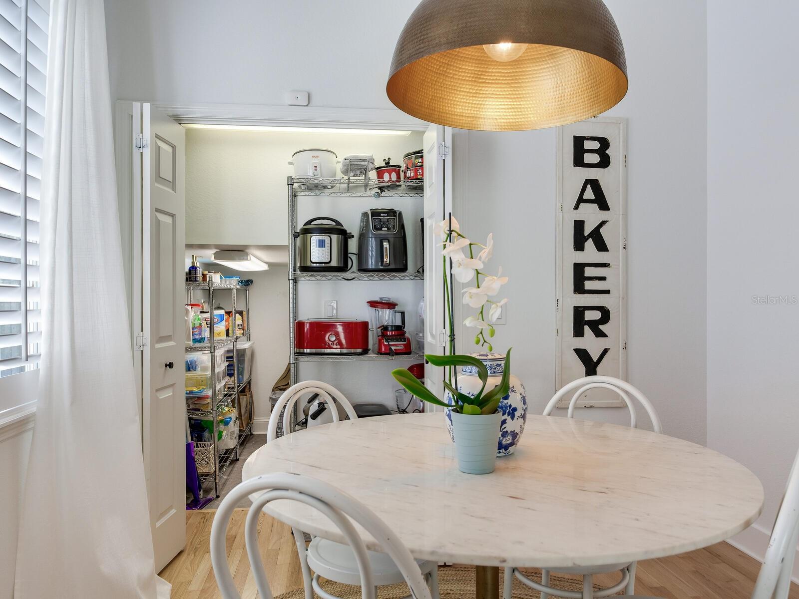 WEST VIRGINIA PLACE - Residential