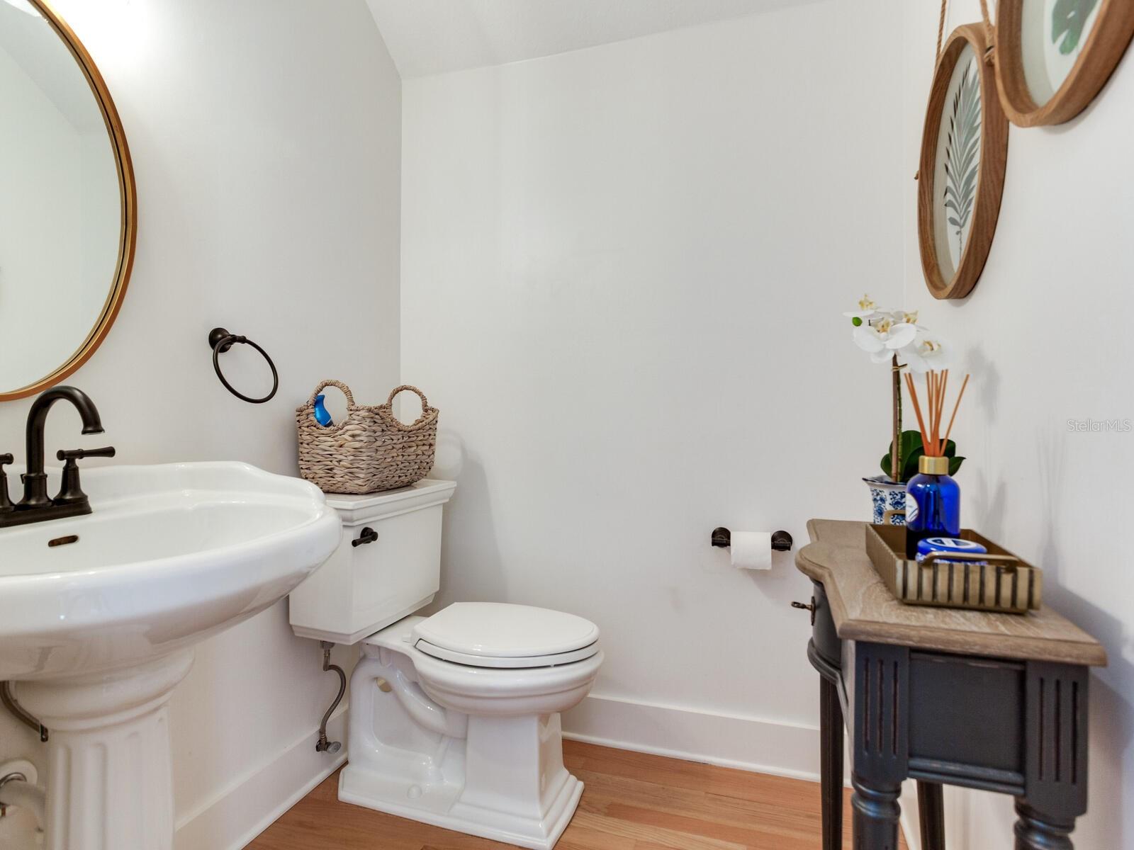 WEST VIRGINIA PLACE - Residential