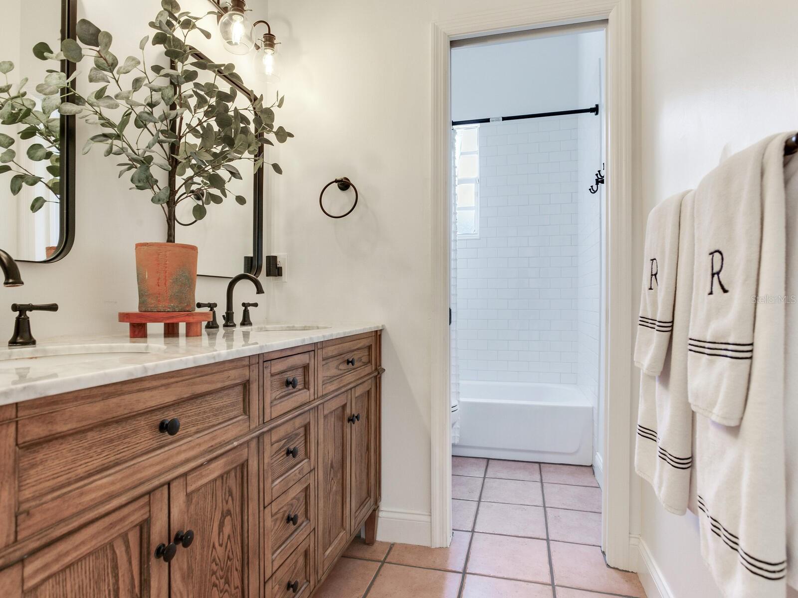 WEST VIRGINIA PLACE - Residential