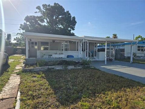 Photo of 5271 77th Street N, St Petersburg, FL 33709 (MLS # TB8523814)